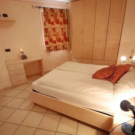 Locazione Turistica Stella Alpina Appartement Valdisotto